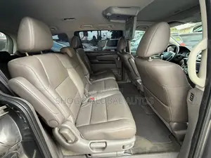 Honda Odyssey EX-L 4dr Minivan (3.5L 6cyl 6A) 2014 Gray