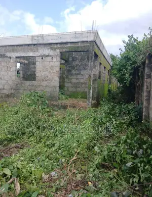 5bdrm Block of Flats in Treasure Valley, Gberigbe for sale