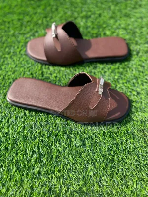 Footwear for Both Male and Female