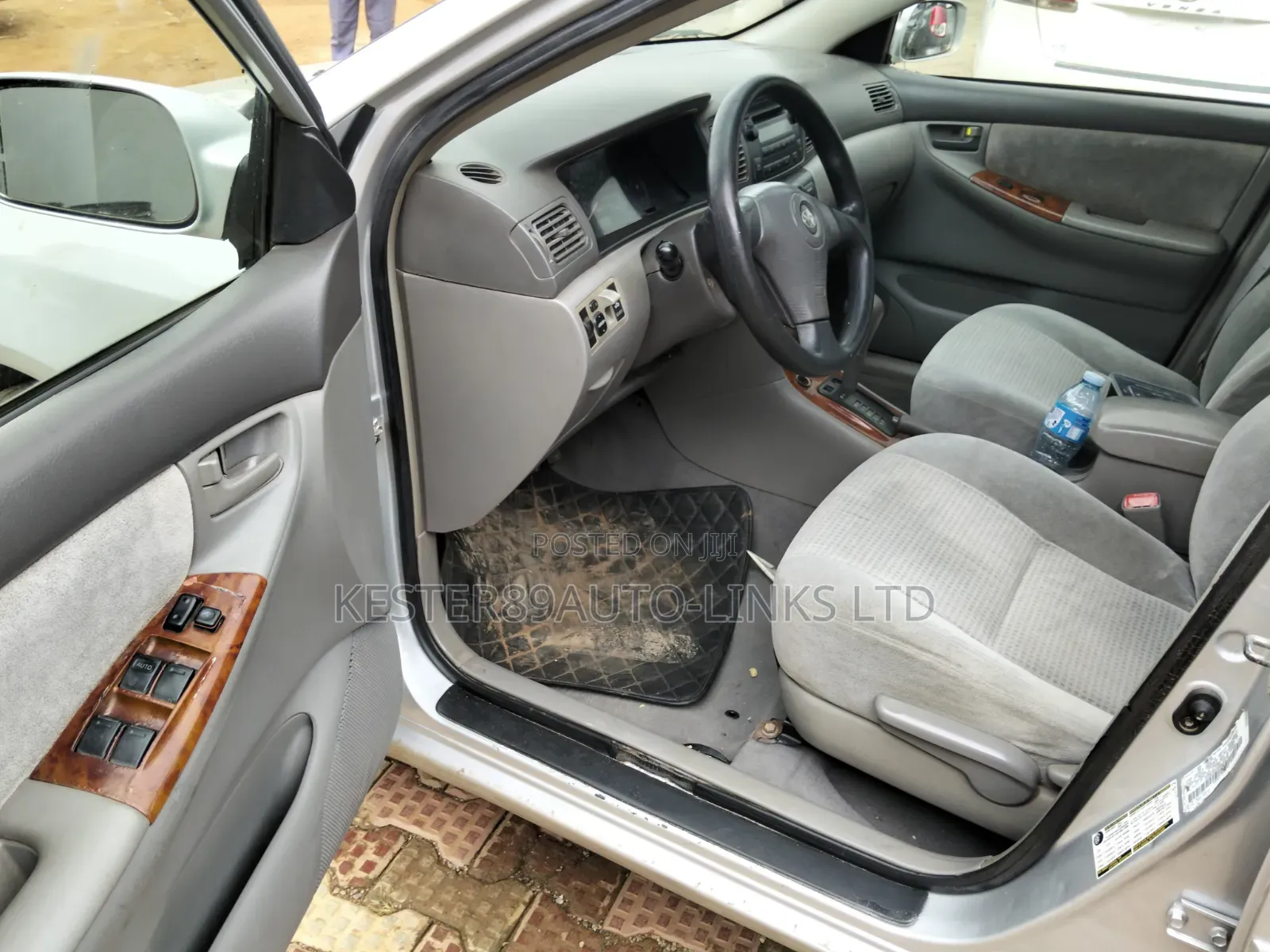 Toyota Corolla 2007 Silver