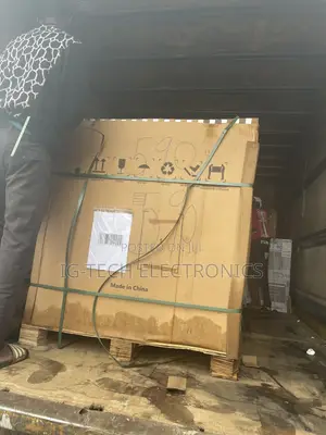 JINKO 590w Bifacial Solar Panel