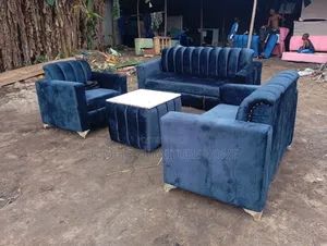 6 Seater Chair With Center Table