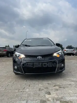 Toyota Corolla 2015 Black
