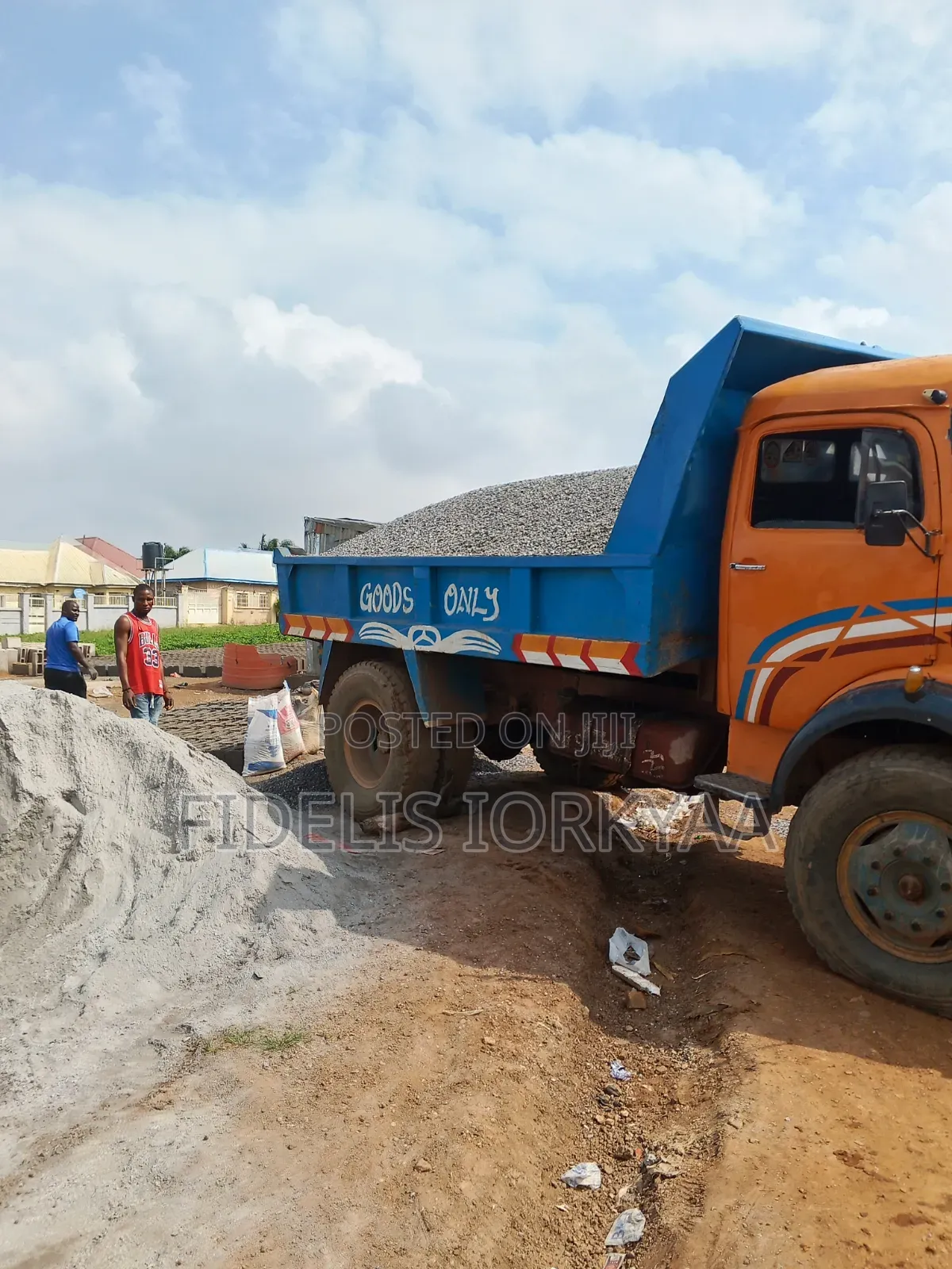 We Sale Stone Dust and Blocks