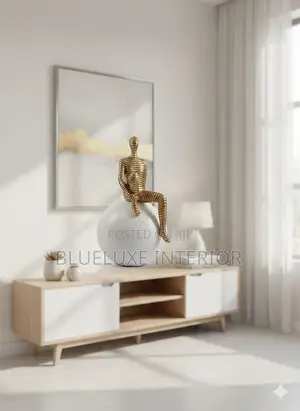Decorative Figurines