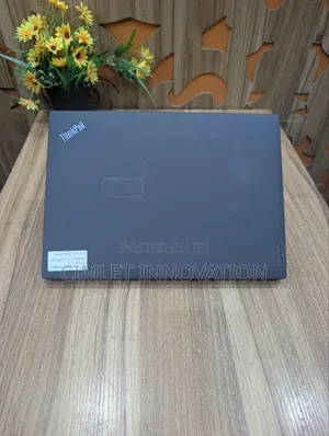 Laptop Lenovo ThinkPad T14 G3 16GB Intel Core i7 SSD 512GB