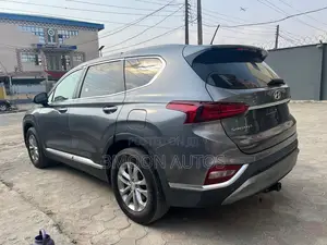 Hyundai Santa Fe SE 2.4 FWD 2019 Gray