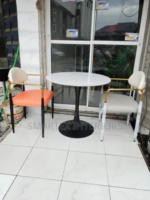 Imported Quality Marble Top Round Table With Chairs