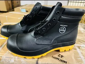 Black Ankle Safety Rain Boot.
