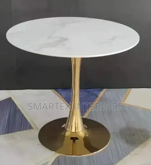 Imported Quality Round Marble Top Table