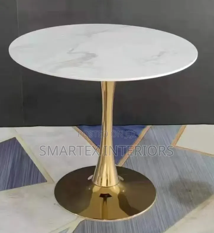 Imported Quality Round Marble Top Table