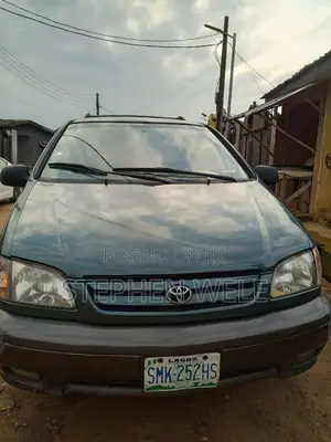 Toyota Sienna CE 2001 Green