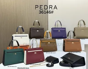 Pedra Hand Bag