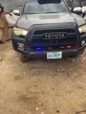 Complete Upgrade Kit Tacoma 08 to 2020/2023 Available as Seen