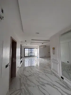 3bdrm Apartment in Lekki Phase 1 for rent