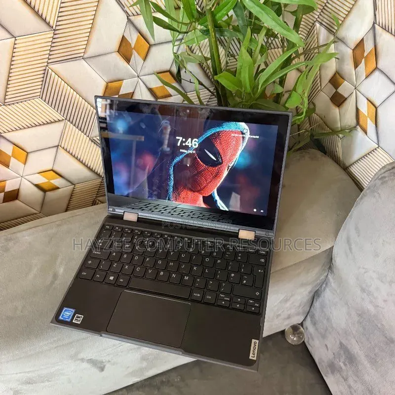 Laptop Lenovo 300e 4GB Intel Celeron SSD 128GB
