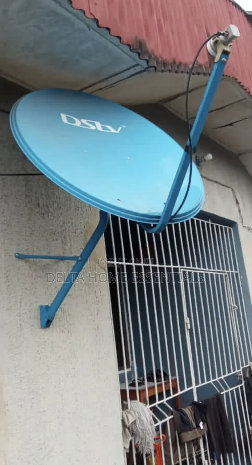 Clean DStv HD Decoder (Model 8S) + Satellite Dish Complete Set
