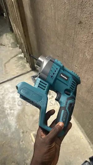 Cordless Vibrator With Hose