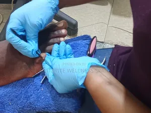 3-in-1 SPA COMBO PACK: Massage, Pedicure Gentleman Facials
