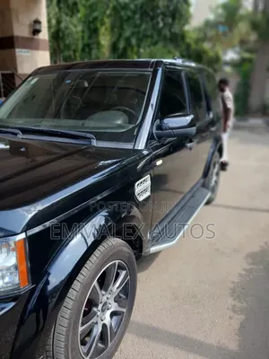 Land Rover Lr4 Base 4x4 2016 Black
