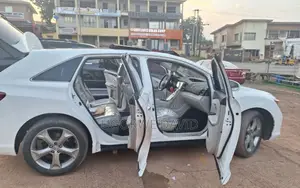 Toyota Venza 2013 White