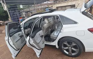 Toyota Venza 2013 White