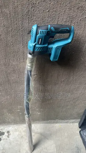 Cordless Vibrator With Hose