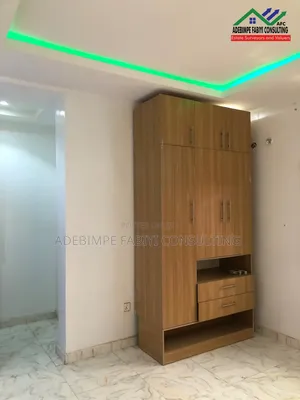 2bdrm Apartment in Crd City Estate, FHA for rent