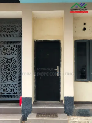 2bdrm Apartment in Crd City Estate, FHA for rent