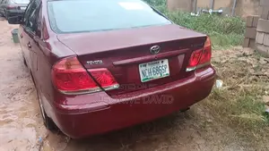 Toyota Camry 2005 Red