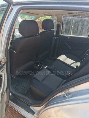 Volkswagen Golf 2003 Silver