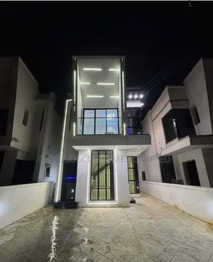 Furnished 4bdrm Duplex in Akakahia, Eliozu for sale