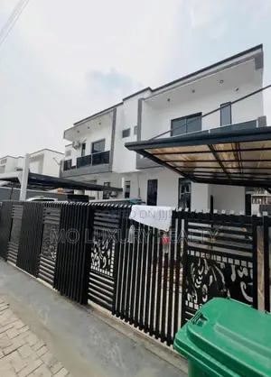 4bdrm Townhouse / Terrace in Chevron for rent