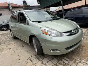 Toyota Sienna XLE Limited 2008 Green