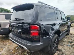 Toyota Land Cruiser 2025 Black