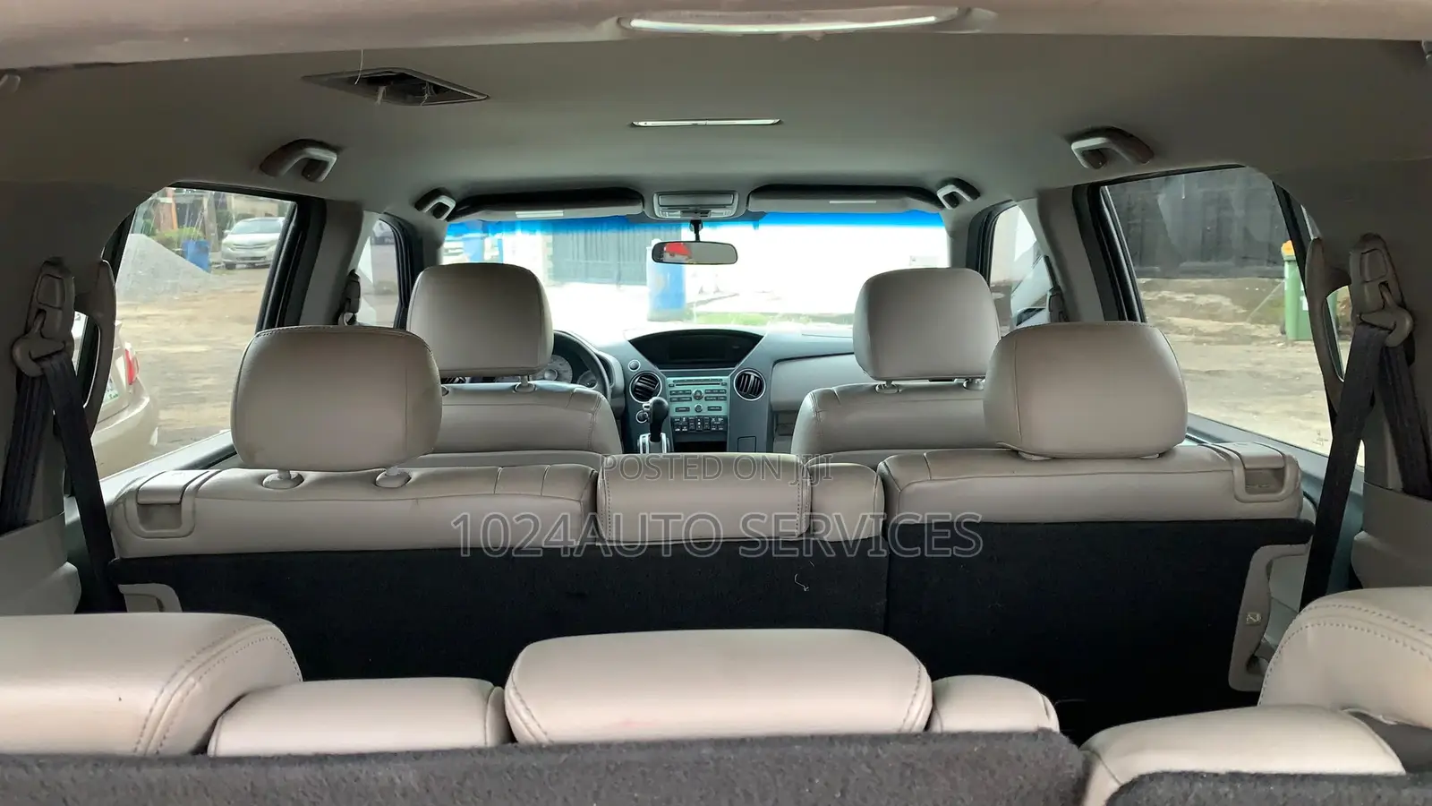 Honda Pilot 2010 Silver