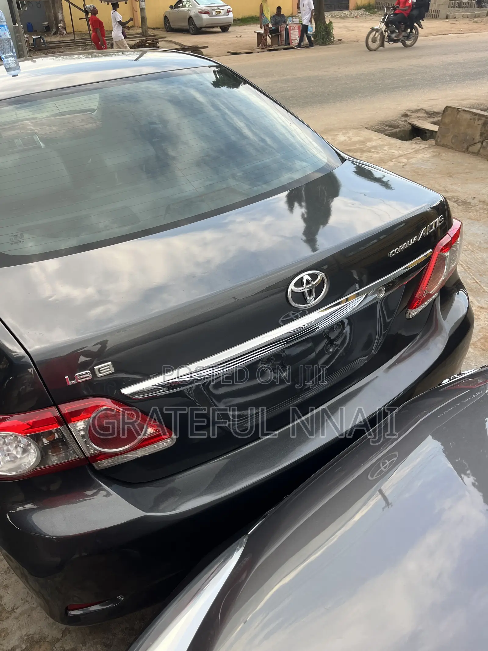Toyota Corolla 2012 Gray