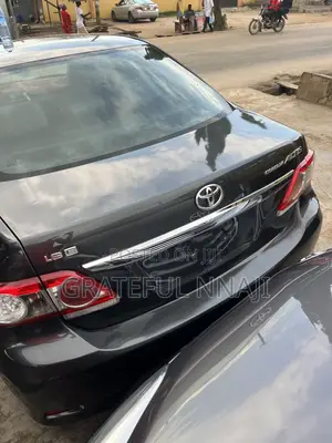 Toyota Corolla 2012 Gray