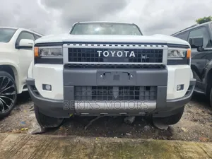 Toyota Land Cruiser 2025 Silver