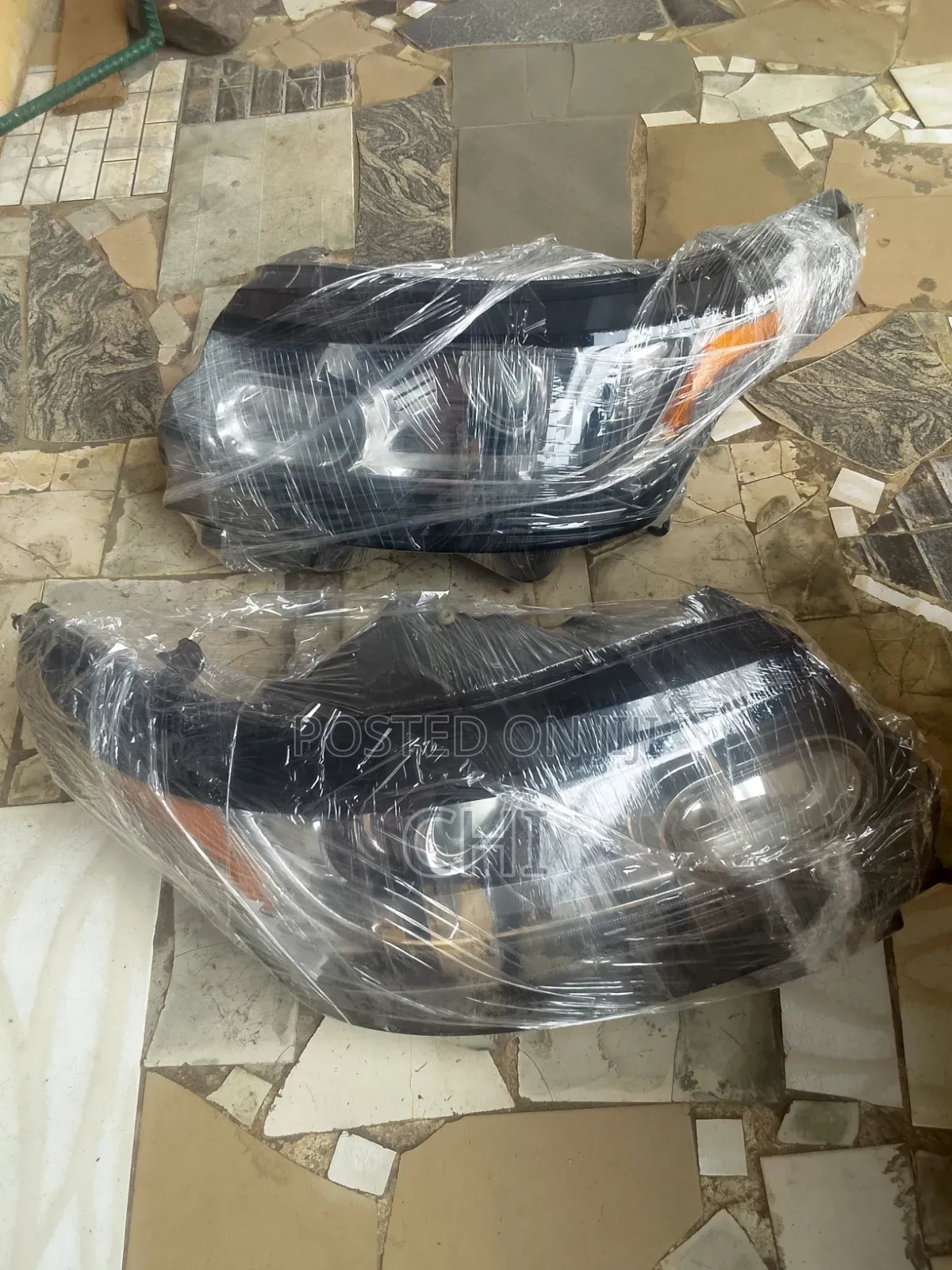 Headlights Range Rover Vogue 2014