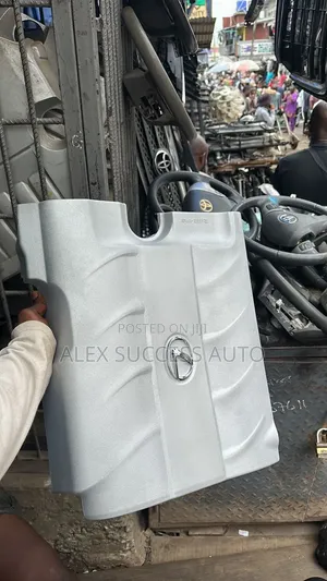 Complete Radiator Plastic Rx350 Available as Seen