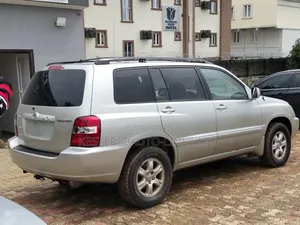 Toyota Highlander 2004 Silver