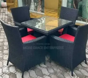 Set of Outdoor Chair and Table for Hotels