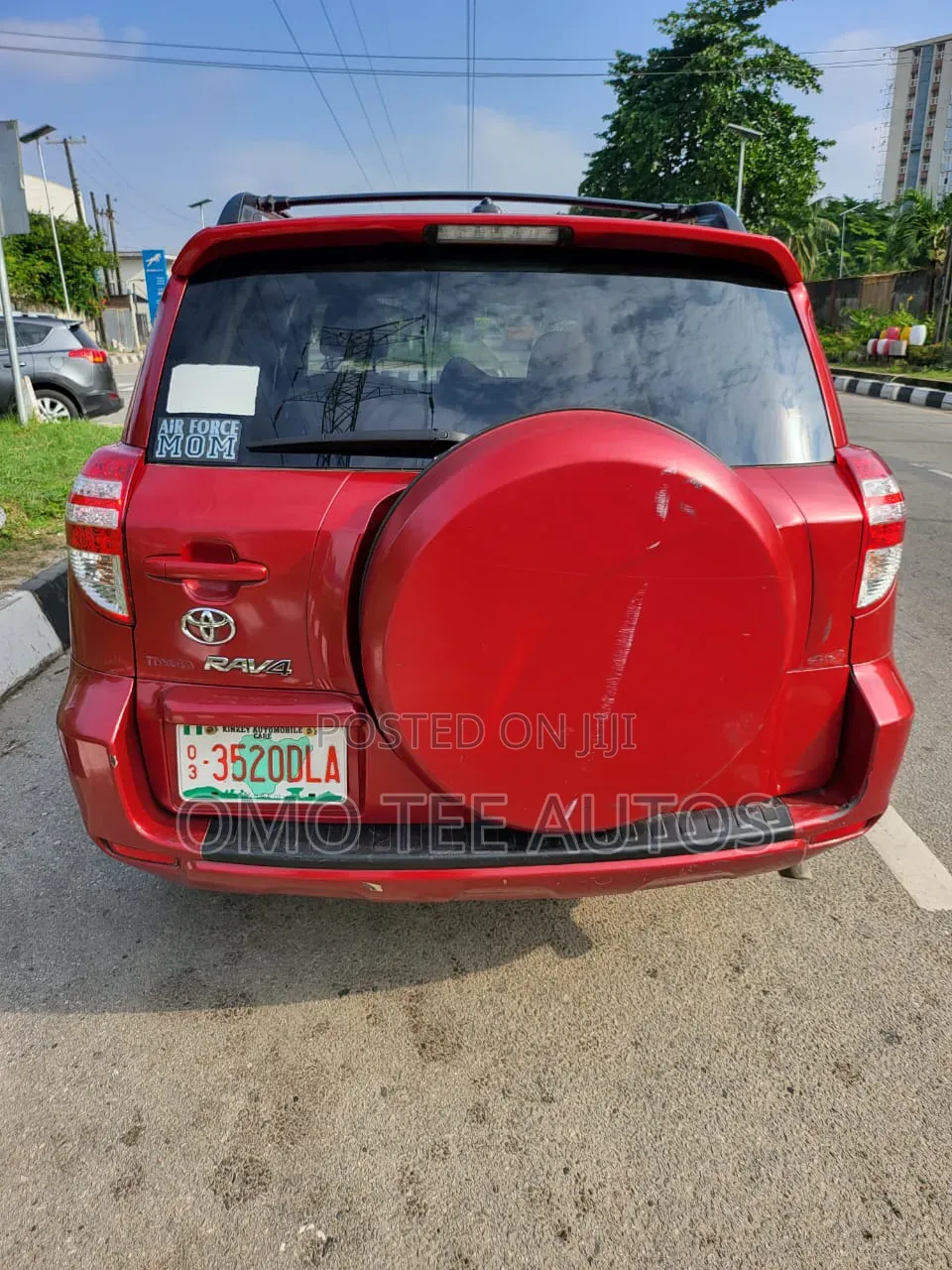 Toyota RAV4 2011 Red