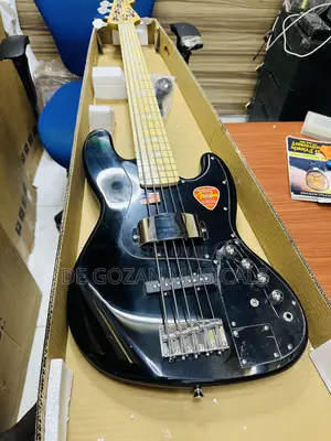 Fender Jazz Bass Guitar Active