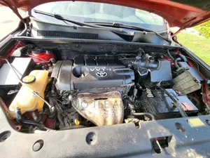 Toyota RAV4 2011 Red