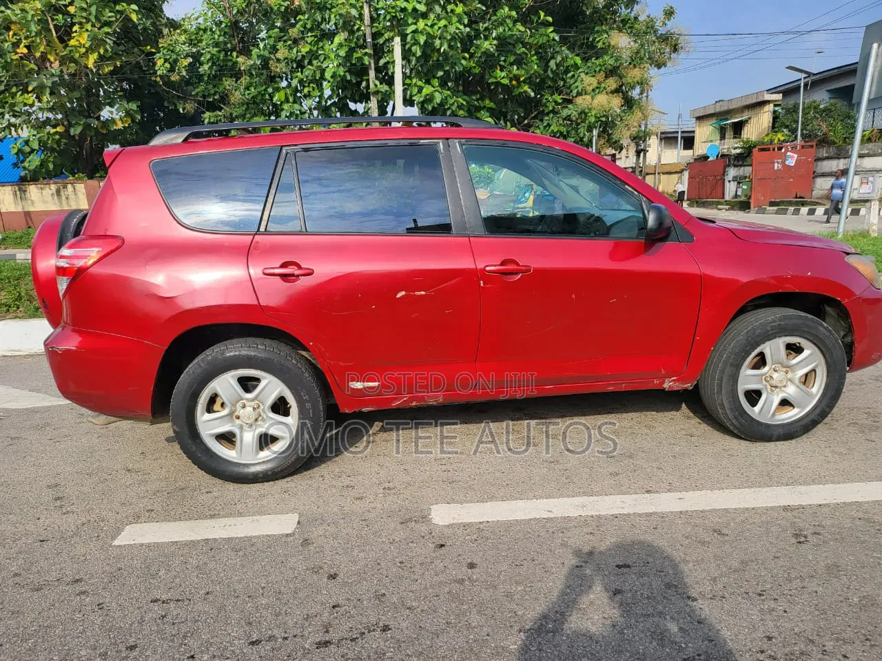 Toyota RAV4 2011 Red