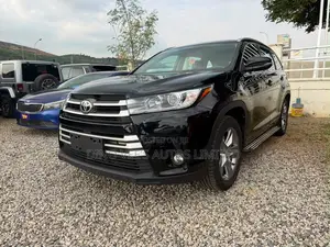Toyota Highlander 2016 Black