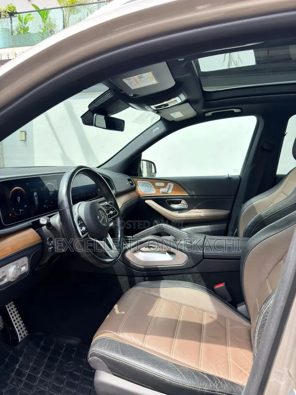 Mercedes-Benz GLE-Class 2020 Maroon