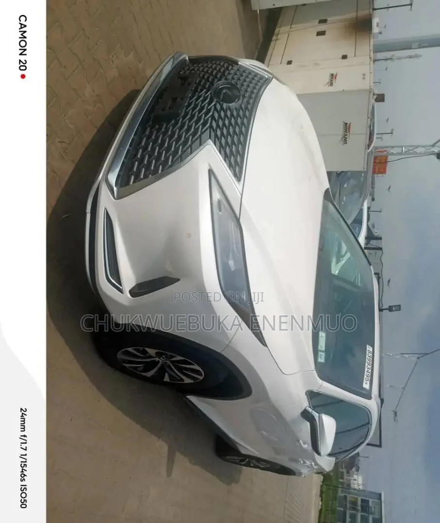 Lexus LX 2020 White